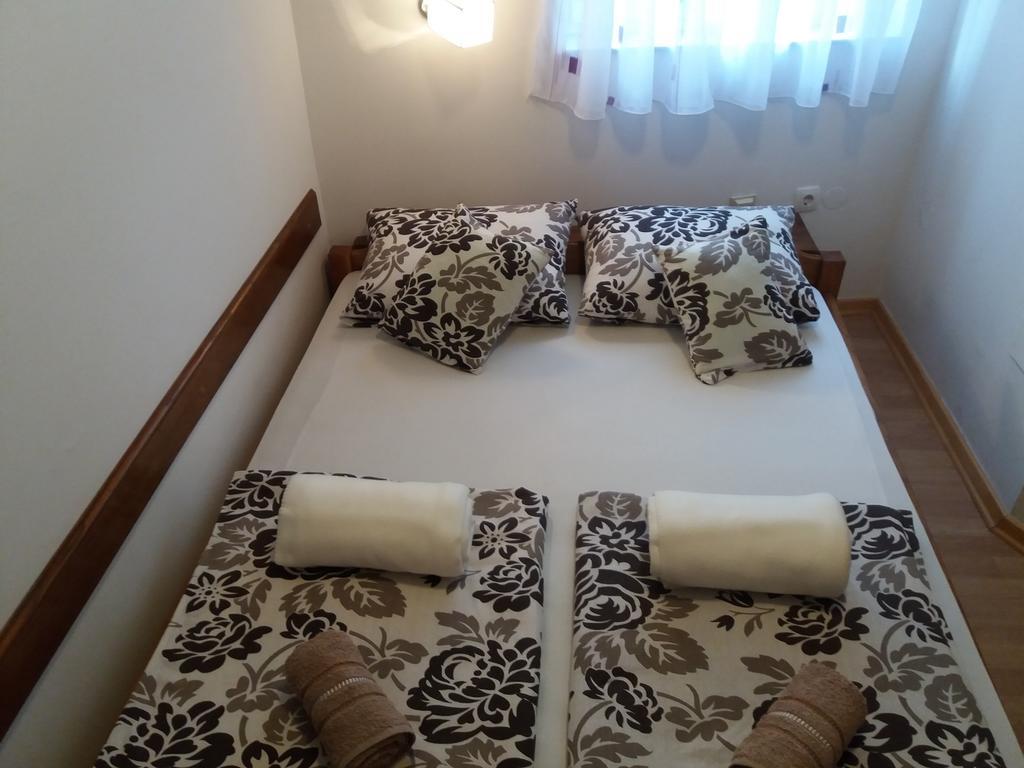 Pansion Most Bed and Breakfast Mostar Esterno foto